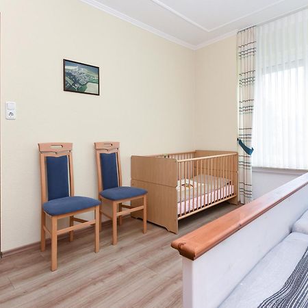 Ferienwohnungen Im Haus Nordseebrise นอยฮาร์ลิงเงอซีล ภายนอก รูปภาพ