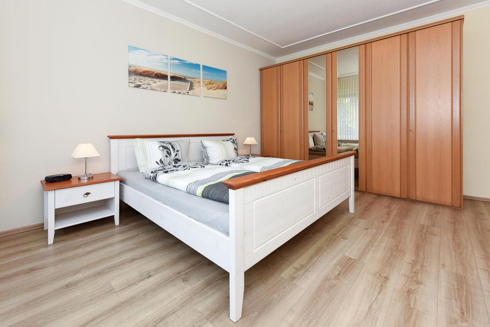 Ferienwohnungen Im Haus Nordseebrise นอยฮาร์ลิงเงอซีล ภายนอก รูปภาพ