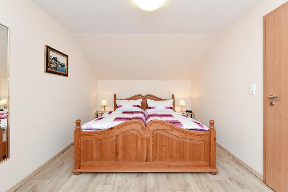 Ferienwohnungen Im Haus Nordseebrise นอยฮาร์ลิงเงอซีล ภายนอก รูปภาพ