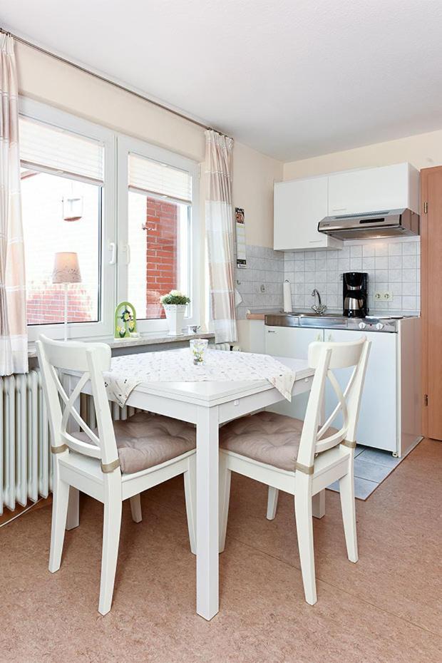 Ferienwohnungen Im Haus Nordseebrise นอยฮาร์ลิงเงอซีล ภายนอก รูปภาพ